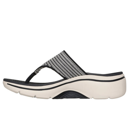 Skechers New Arrivals | GO WALK Arch Fit 2.0 Sandal -Resort Day